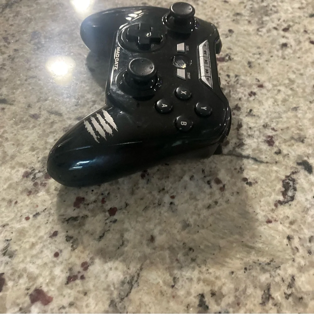 Mad Catz C.T.R.I.R. Bluetooth wireless controller **No Cords** Android Only